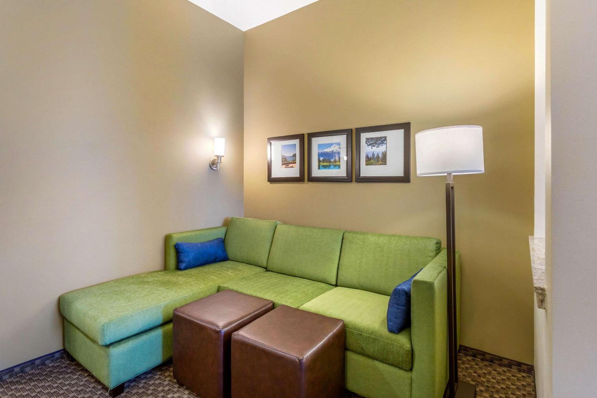 Comfort Suites Burlington Near I-5 Eksteriør billede